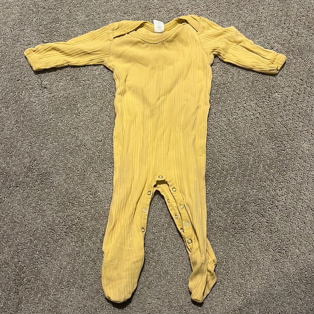 Kate Quinn mustard yellow ribbed footie onesie size 6-9 months
